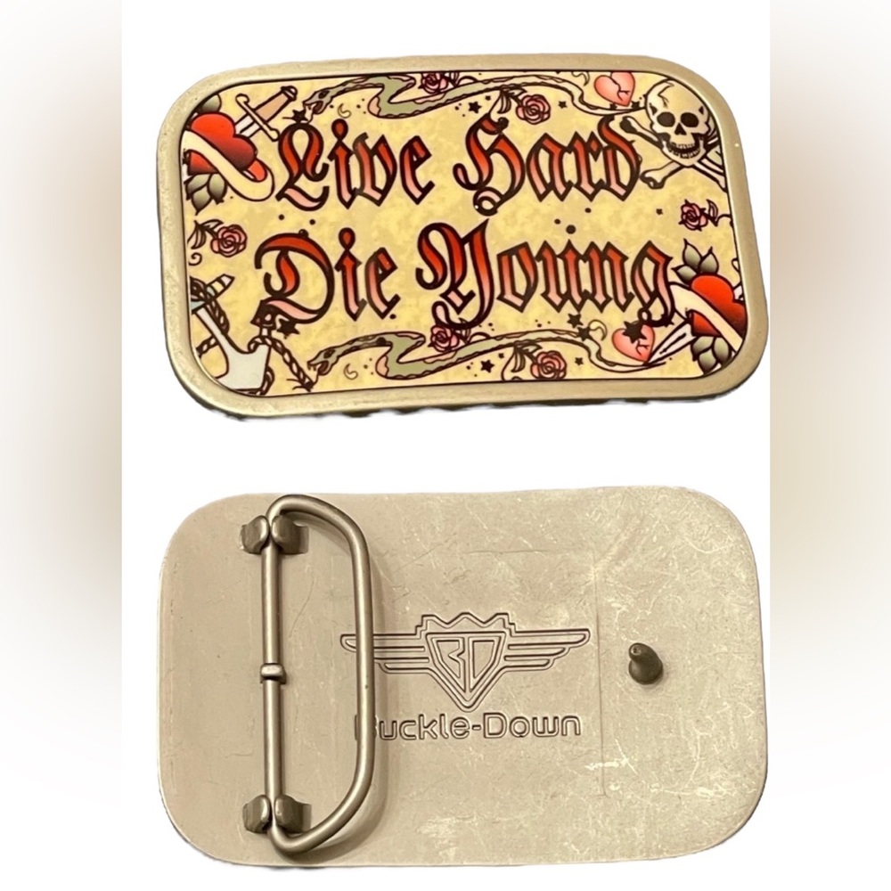 BUCKLE DOWN Live Hard Die Young belt buckle